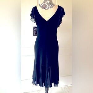 BIAS CUT LBD sheer chiffon V Neck knee grazing tulip skirt sleeveless sz10 lined